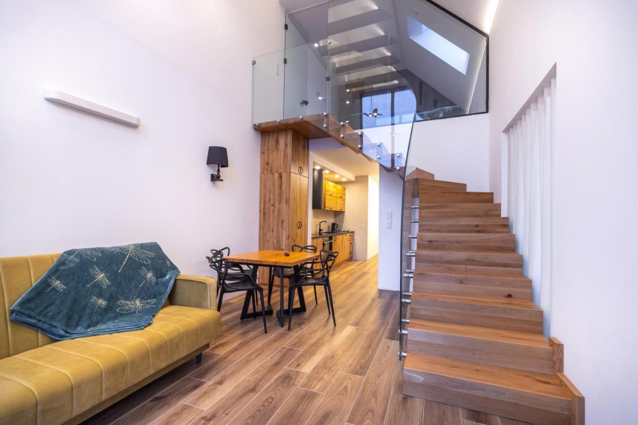 Hotel Debowy Dwor Ruda Rozaniecka Exteriér fotografie