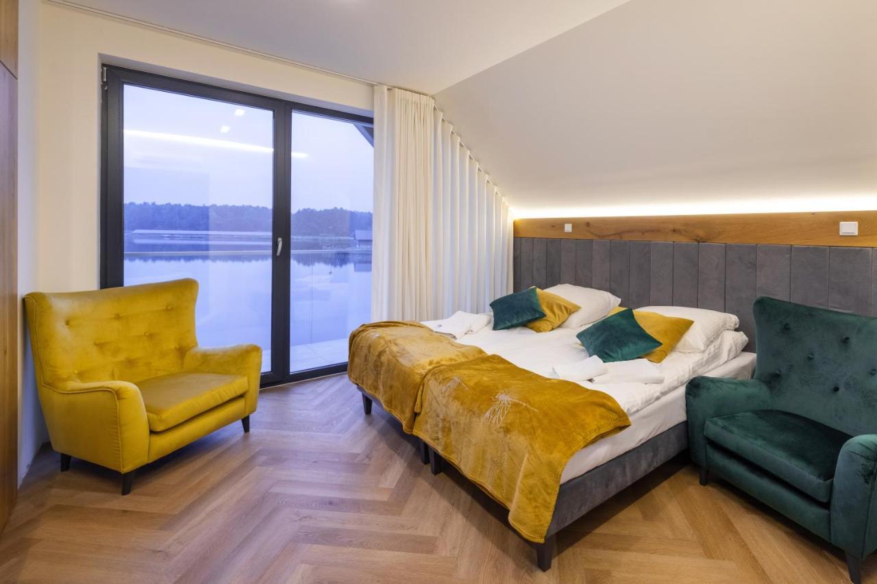 Hotel Debowy Dwor Ruda Rozaniecka Exteriér fotografie