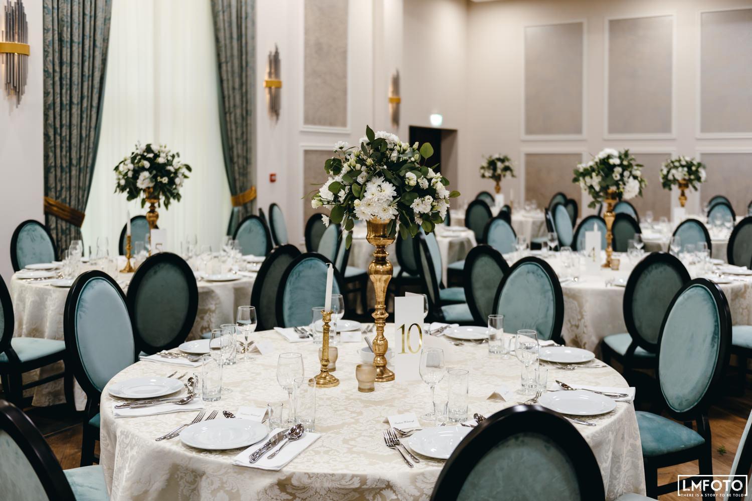 Hotel Debowy Dwor Ruda Rozaniecka Exteriér fotografie